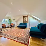 Charming Family Home With Private Garden