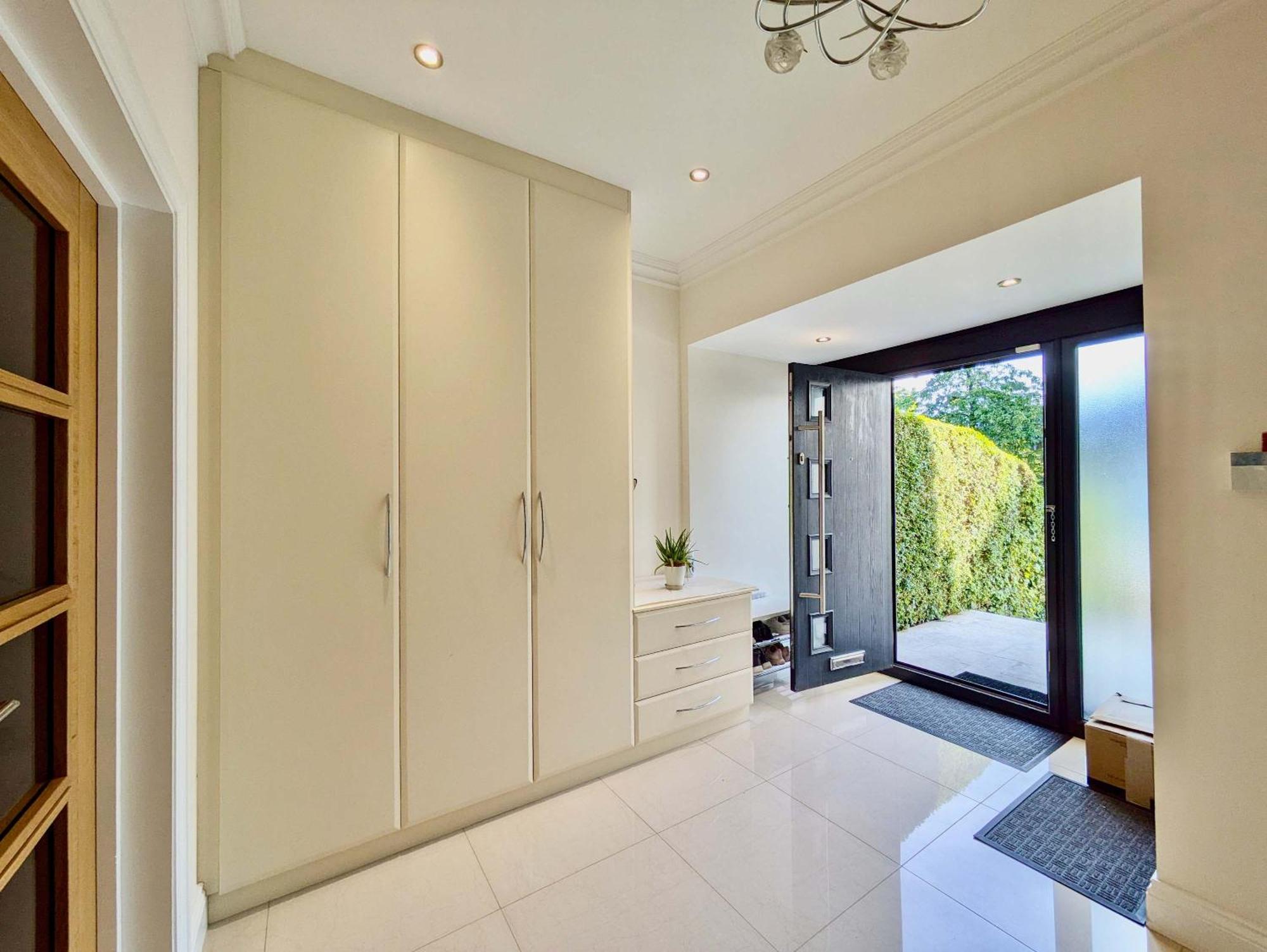 Charming Family With Private Garden * Londra