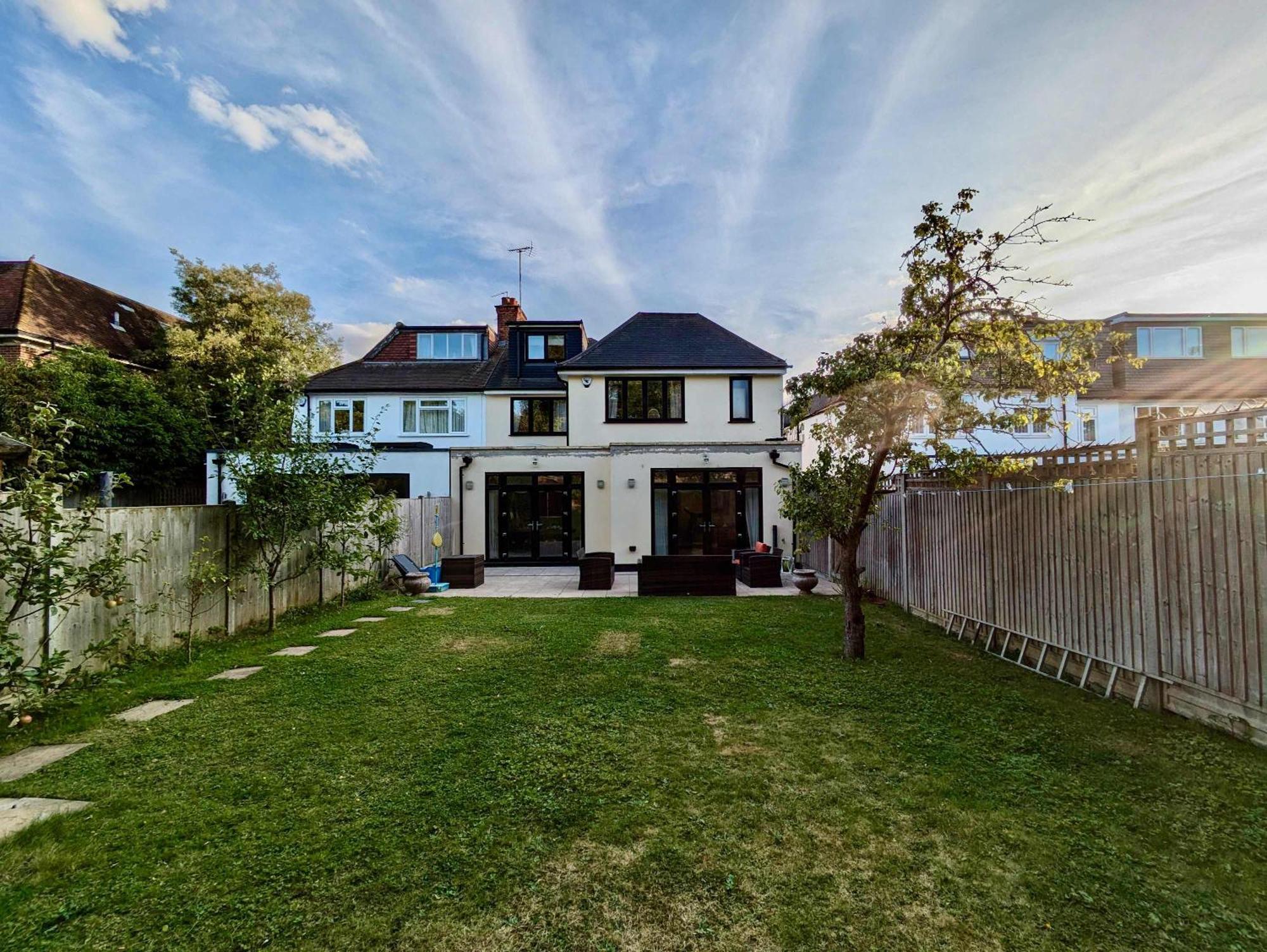 Charming Family With Private Garden Londra